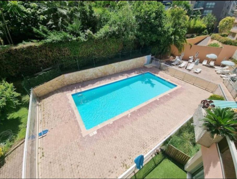 Appartement T2 En Bord De Mer Roquebrune-Cap-Martin Kültér fotó
